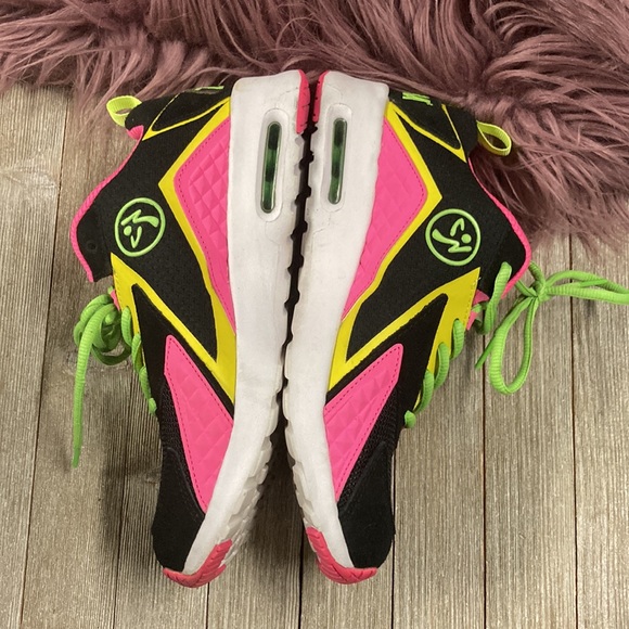 ❤️Zumba Air Stud Lo Sneakers ❤️ - Picture 3 of 11